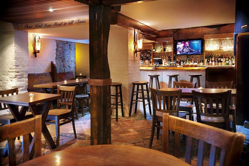 The Bear Hotel Devizes Esterno foto