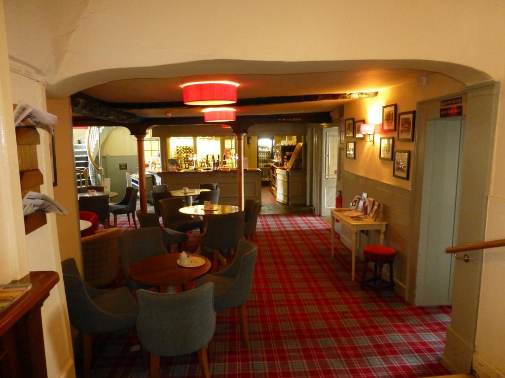The Bear Hotel Devizes Esterno foto